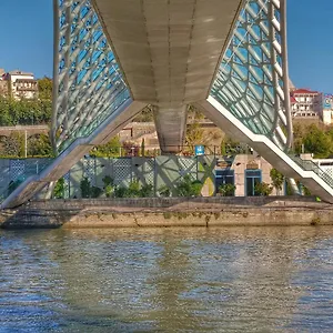 Hostel The Bridge, Tbilisi